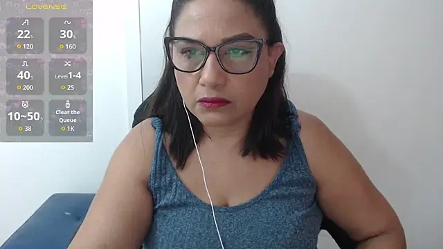 Snapshot of Katha_Marck chatting on April 4, 2026, 12:56 pm Katha Marck online show from April 4, 2026, 12:56 pm