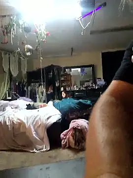 Snapshot of Hotredheadandtoungelasher chatting on November 9, 2025, 10:52 am Hotredheadandtoungelasher online show from November 9, 2025, 10:52 am