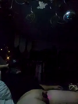 Snapshot of Hotredheadandtoungelasher chatting on October 23, 2025, 8:57 am Hotredheadandtoungelasher online show from October 23, 2025, 8:57 am