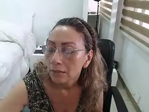 Snapshot of jesy_hot chatting on February 28, 2025, 4:31 pm jesy hot online show from February 28, 2025, 4:31 pm