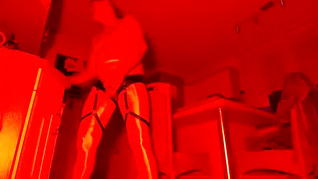 Sexspielzeug-1 online show from February 18, 2025, 10:03 pm