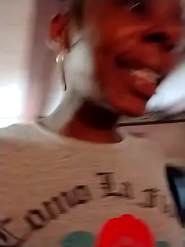 Snapshot of Jasmine_FullsShine chatting on September 19, 2025, 7:18 pm Jasmine FullsShine online show from September 19, 2025, 7:18 pm
