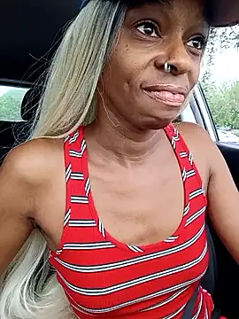 Snapshot of Jasmine_FullsShine chatting on April 30, 2026, 2:02 pm Jasmine FullsShine online show from April 30, 2026, 2:02 pm