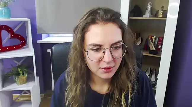 Snapshot of Zoey_Erotic chatting on January 31, 2025, 11:24 am Zoey Erotic online show from January 31, 2025, 11:24 am