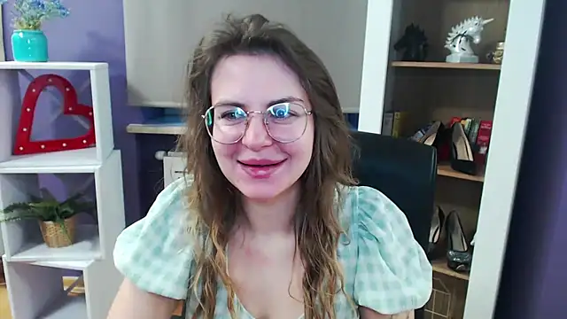 Snapshot of Zoey_Erotic chatting on March 11, 2025, 5:35 am Zoey Erotic online show from March 11, 2025, 5:35 am