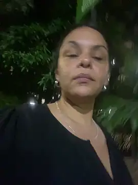 Snapshot of Kataliina chatting on July 8, 2026, 3:41 am Kataliina online show from July 8, 2026, 3:41 am