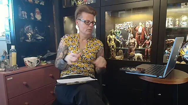 MaryG online show from March 9, 2026, 9:24 am