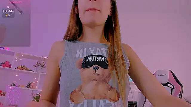 Alice in the  Wonderland online show from January 28, 2025, 12:54 pm