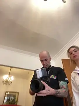 Snapshot of Elnonoykeila77 chatting on April 2, 2026, 3:51 pm Elnonoykeila77 online show from April 2, 2026, 3:51 pm