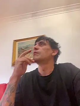 Snapshot of Elnonoykeila77 chatting on March 23, 2026, 12:27 pm Elnonoykeila77 online show from March 23, 2026, 12:27 pm