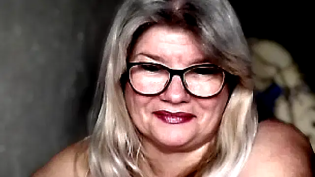 Diana 49 online show from December 22, 2025, 1:17 am