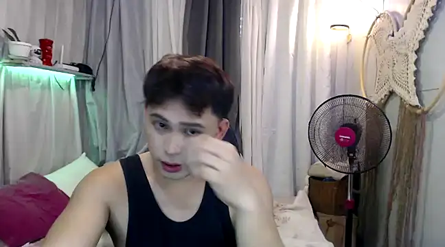 Snapshot of princeJayX chatting on January 24, 2025, 6:57 am princeJayX online show from January 24, 2025, 6:57 am
