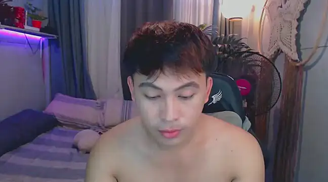 Snapshot of princeJayX chatting on February 3, 2025, 9:08 am princeJayX online show from February 3, 2025, 9:08 am
