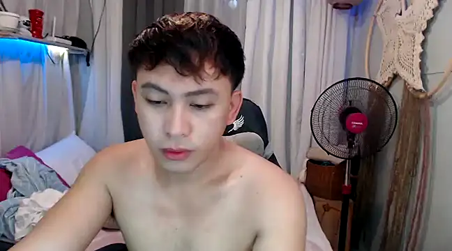 Snapshot of princeJayX chatting on January 24, 2025, 3:11 am princeJayX online show from January 24, 2025, 3:11 am