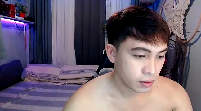 Snapshot of princeJayX chatting on January 29, 2025, 8:18 am princeJayX online show from January 29, 2025, 8:18 am