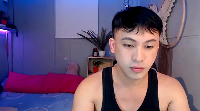 Snapshot of princeJayX chatting on February 14, 2025, 3:22 am princeJayX online show from February 14, 2025, 3:22 am