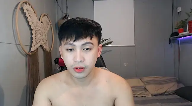 Snapshot of princeJayX chatting on February 24, 2025, 3:55 am princeJayX online show from February 24, 2025, 3:55 am