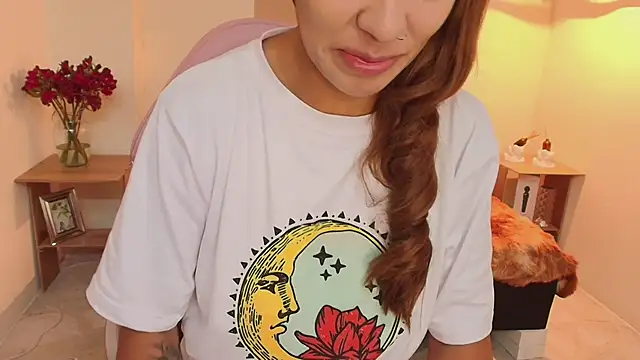 AnisiaFarina online show from March 20, 2025, 11:49 am