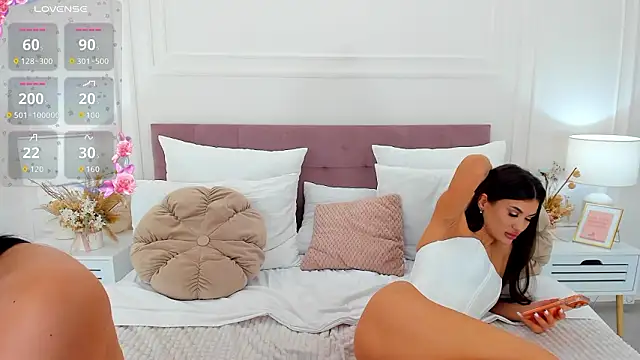 Snapshot of JasmiLyn chatting on January 31, 2026, 7:12 pm JasmiLyn online show from January 31, 2026, 7:12 pm