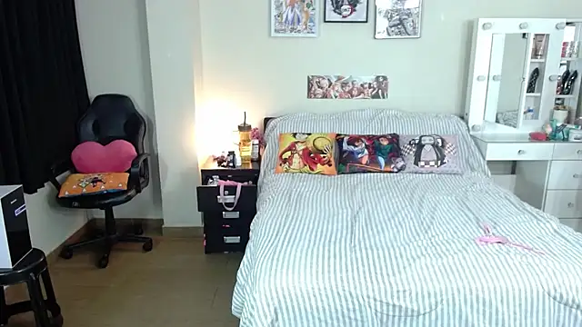 kittykat18x online show from July 9, 2026, 1:28 am