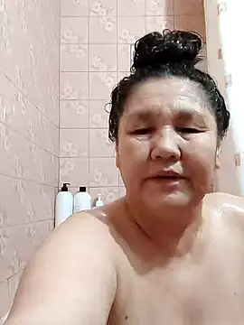 Snapshot of Zulfiya_Bruce chatting on January 30, 2025, 1:33 am Zulfiya Bruce online show from January 30, 2025, 1:33 am