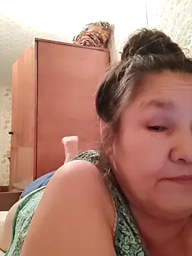 Snapshot of Zulfiya_Bruce chatting on March 9, 2026, 2:04 am Zulfiya Bruce online show from March 9, 2026, 2:04 am
