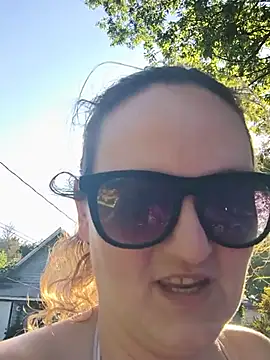 slutty-milf420 online show from June 30, 2026, 11:38 pm