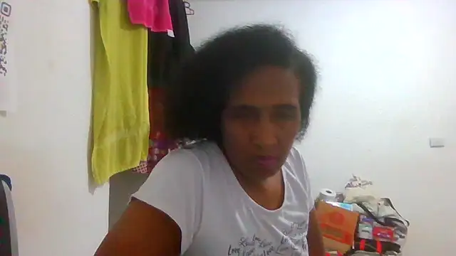 Snapshot of Aishamara chatting on October 11, 2025, 6:47 am Aishamara online show from October 11, 2025, 6:47 am