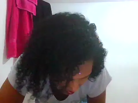 Snapshot of Aishamara chatting on March 2, 2025, 9:41 pm Aishamara online show from March 2, 2025, 9:41 pm