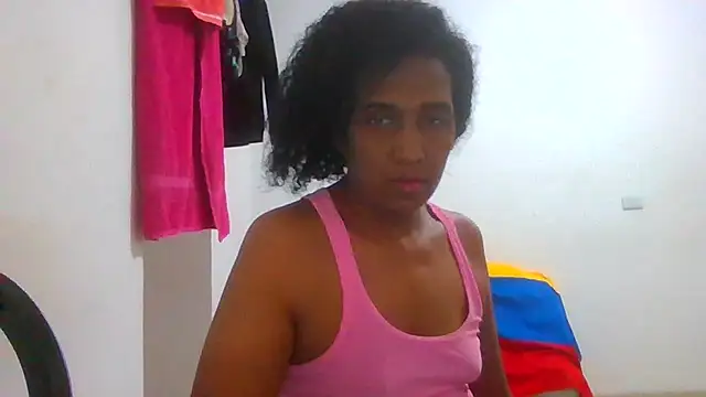Snapshot of Aishamara chatting on September 28, 2025, 1:29 pm Aishamara online show from September 28, 2025, 1:29 pm