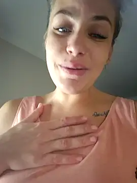 Keli Jessi online show from December 18, 2025, 3:27 pm