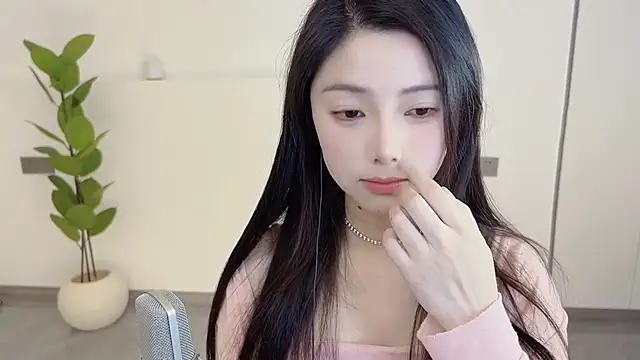 HaagenDazs  online show from March 20, 2025, 1:02 am