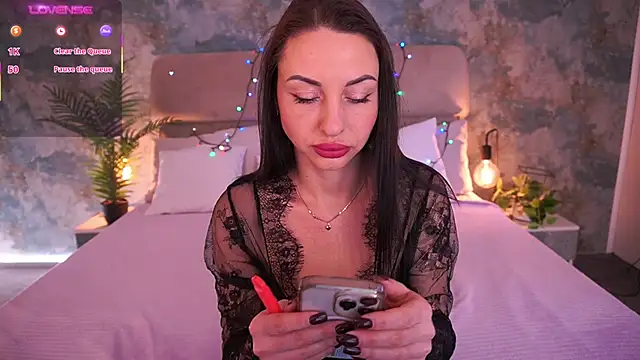 KristiiMax online show from January 9, 2026, 10:11 am