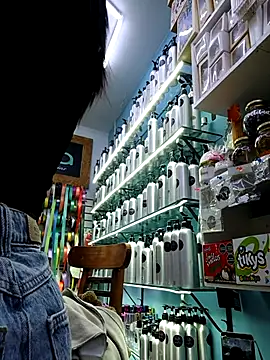 Snapshot of LunaZambrano chatting on February 12, 2026, 4:51 pm LunaZambrano online show from February 12, 2026, 4:51 pm