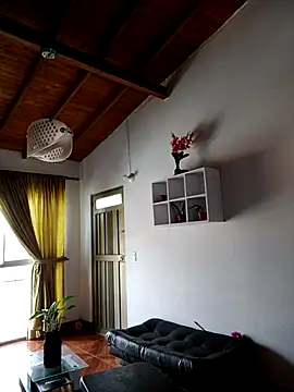 Snapshot of LunaZambrano chatting on February 26, 2026, 2:17 pm LunaZambrano online show from February 26, 2026, 2:17 pm