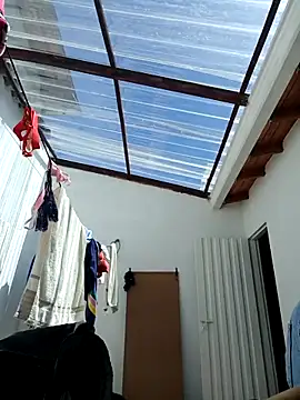 LunaZambrano online show from September 21, 2025, 6:57 pm