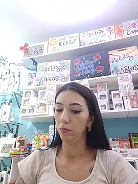 Snapshot of LunaZambrano chatting on June 22, 2026, 6:49 pm LunaZambrano online show from June 22, 2026, 6:49 pm