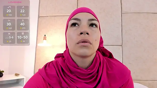 Snapshot of aisha_vs chatting on March 7, 2026, 12:21 pm aisha vs online show from March 7, 2026, 12:21 pm