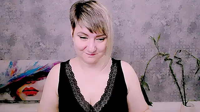 Djullia online show from May 30, 2026, 5:14 am