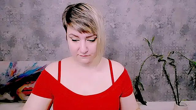 Djullia online show from May 24, 2026, 5:18 am