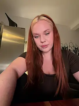 AnjaAmelia online show from March 10, 2026, 7:29 pm