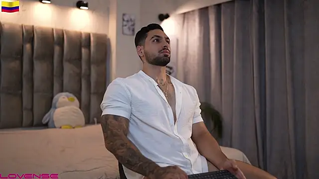 Snapshot of john_king29 chatting on October 21, 2025, 8:08 pm john king29 online show from October 21, 2025, 8:08 pm