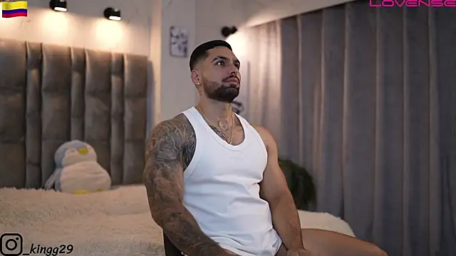 Snapshot of john_king29 chatting on November 10, 2025, 10:59 pm john king29 online show from November 10, 2025, 10:59 pm