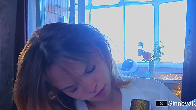 sinteas online show from October 11, 2025, 11:22 am