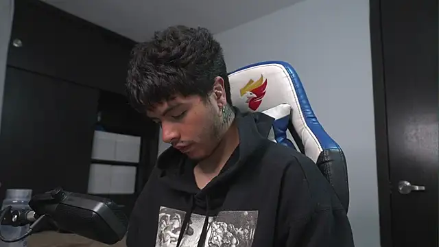  morghan  online show from March 27, 2026, 11:27 pm