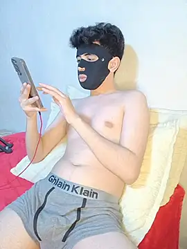 arabqueen online show from May 29, 2026, 9:21 pm