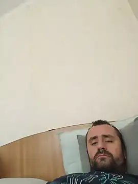 Snapshot of Govora chatting on June 14, 2026, 7:31 am Govora online show from June 14, 2026, 7:31 am