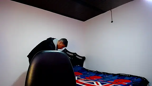 Snapshot of Deiby_casas chatting on December 30, 2024, 6:20 am Deiby casas online show from December 30, 2024, 6:20 am