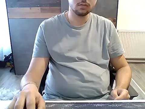 ioanandreiq online show from February 24, 2026, 12:17 pm