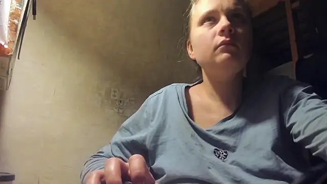 Snapshot of FrumCake chatting on February 21, 2025, 1:44 am FrumCake online show from February 21, 2025, 1:44 am